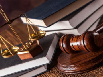 离婚后财产纠纷起诉状怎么写 离婚后财产纠纷请律师费用标准
