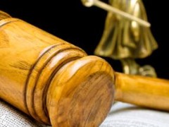 (在线律师免费解答微信诈骗)微信骗了钱投诉能追回吗？微信骗了钱投诉可以追回吗？